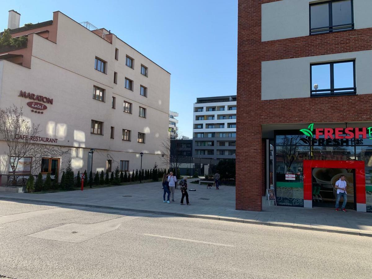 The Town Hall Residence -Welcome Home Apartment-Free Outdoor Parking-Ac Košice Exteriér fotografie